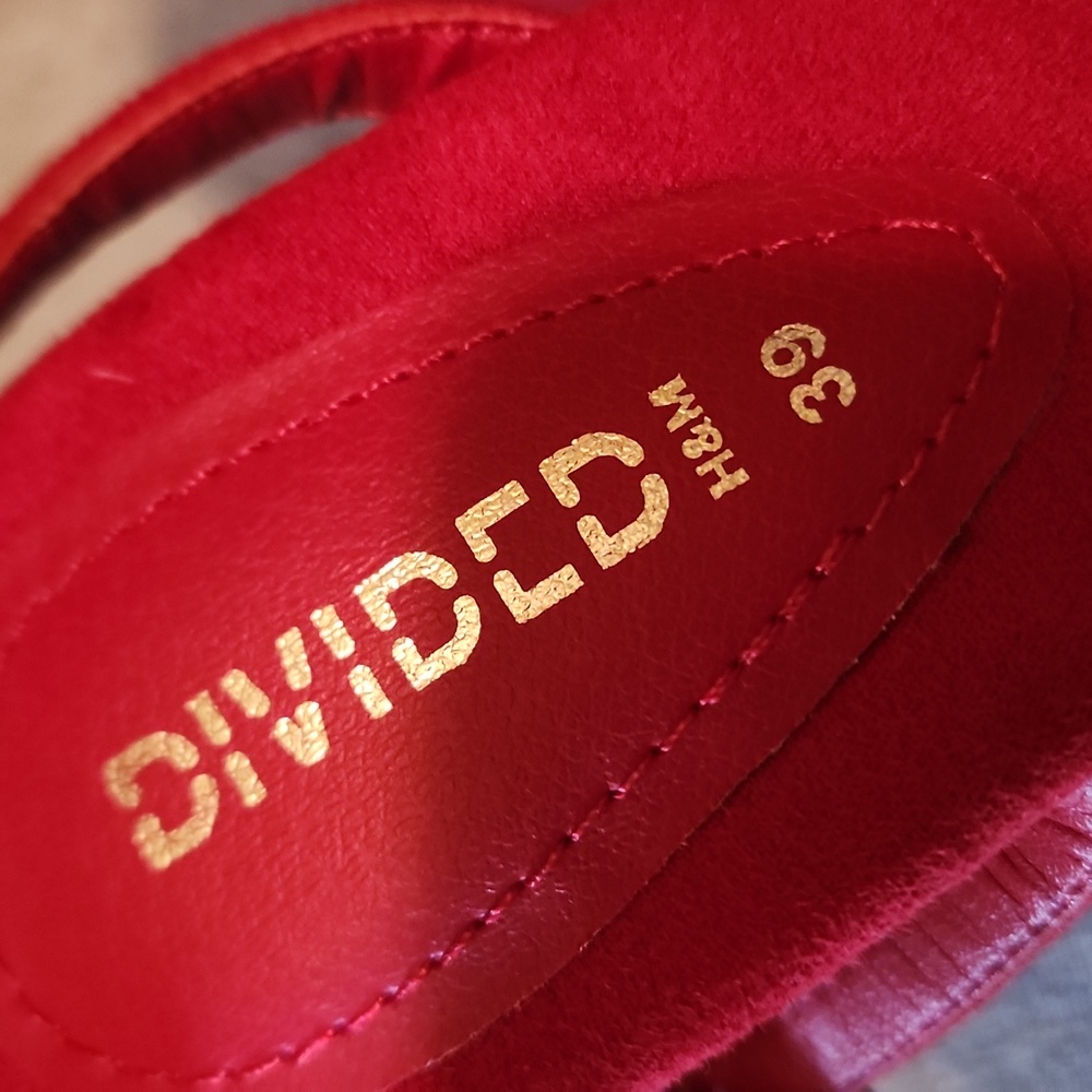 Divided By H&M Red Suade Like Stiletto Heels Size 39 - Picture 2 of 8